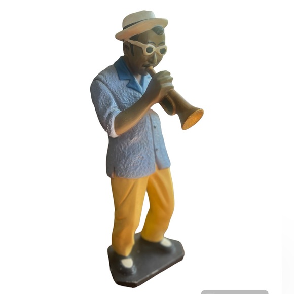 Jazz TRUMPET PLAYER FIGURINE 1995 Hand Painted Ceramic Modele Depose Collectible - Picture 1 of 10